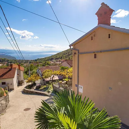 2 Bedroom Cozy In Rukavac * Rukavac (Primorje-Gorski Kotar)