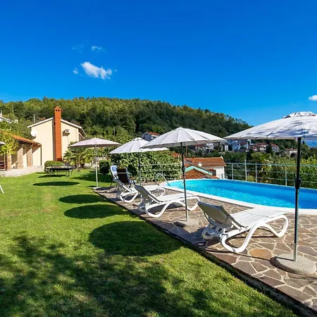 Holiday home 2 Bedroom Cozy In Rukavac